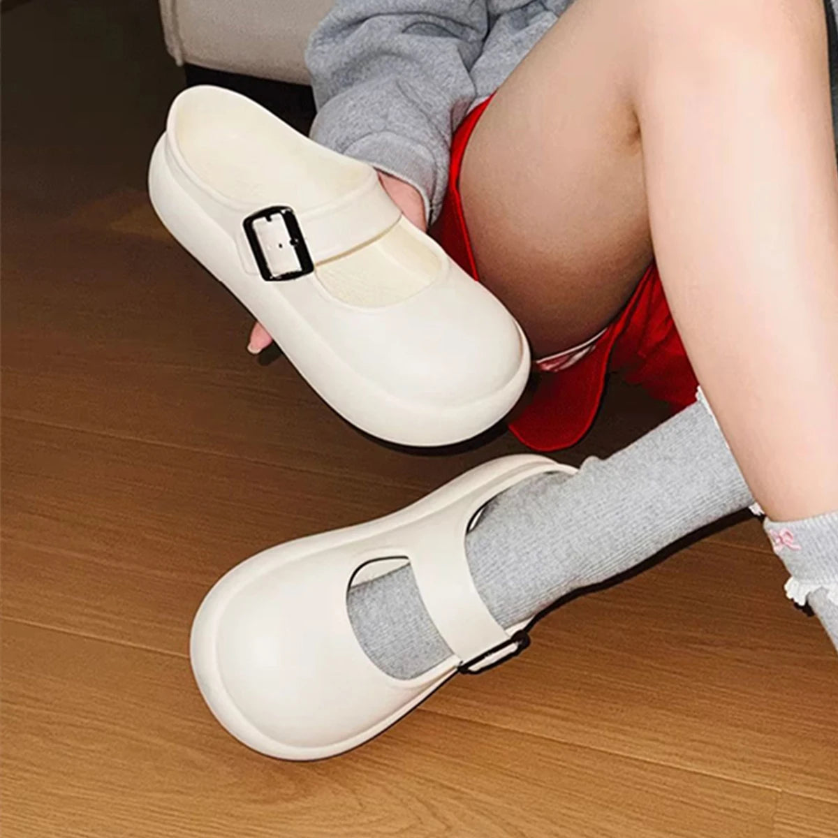 New Style Women's Sandals for Girls, Solid Color, Non-Slip, Simple Mary Jane Casual Comfortable Women's Half Slippers