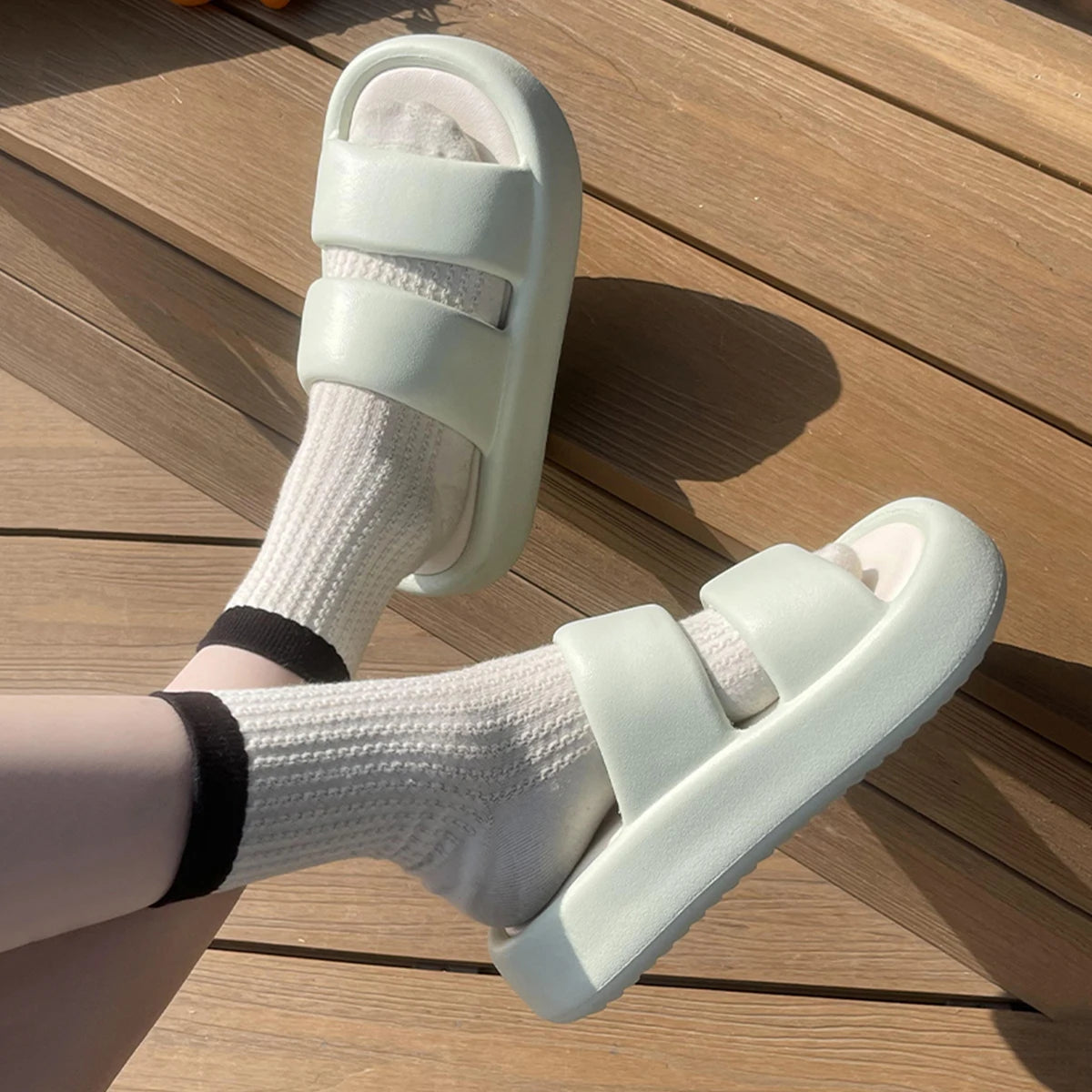 Thick Sole Summer Slippers for Women Non Slip Outdoor Slides Concise Sandals for Girls Breathable Waterproof Shoes